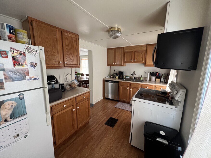 107 S Harrison Rd, Bellefonte, PA 16823 - photo 1