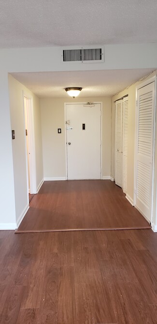 6301 Stevenson Ave Unit 101, Alexandria, VA 22304