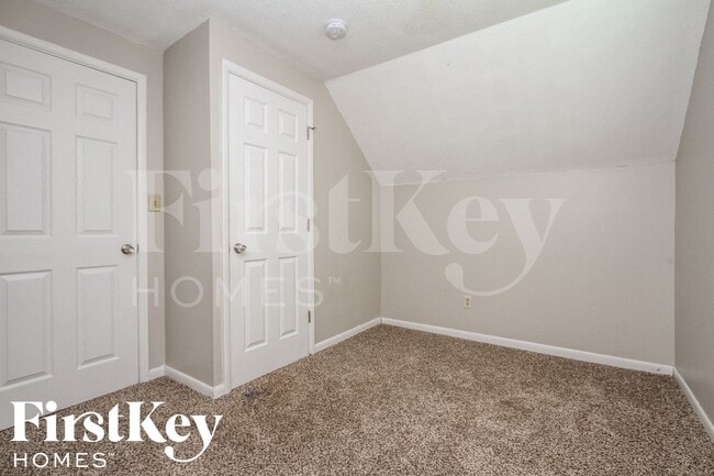 11417 Stoeppelwerth Dr, Indianapolis, IN 46229 - photo 5