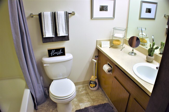 Winchell Way Apartments, Kalamazoo, MI 49008 - photo 3