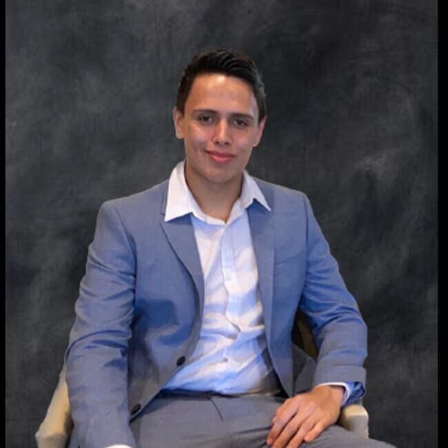 Agent Photo