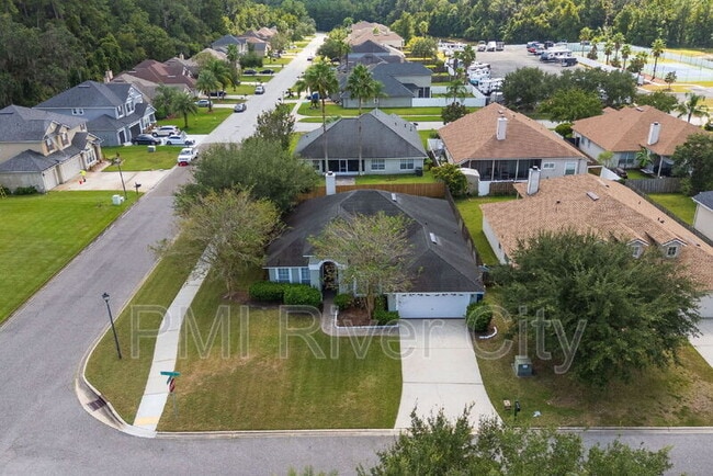 620 Reflection Cove Rd, Jacksonville, FL 32218 - photo 3