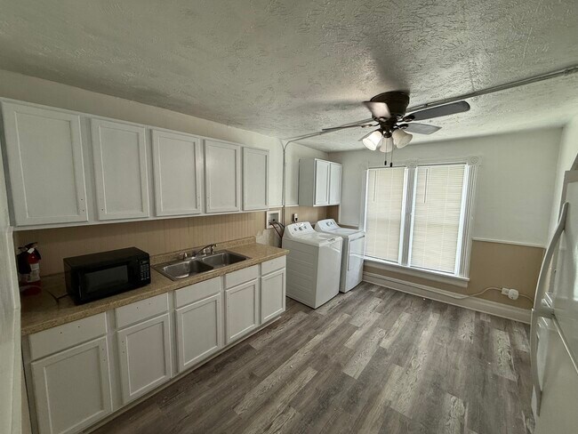 5102 Walker Ave unit 3, Lincoln, NE 68504 - photo 7