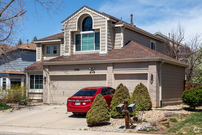 Most homes in Lakeshore were built in the 1990s and have fenced back yards.