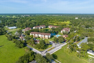 1001 Fairwinds Cir, Plant City, FL 33563