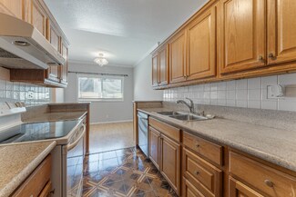 5414 Newcastle Ave Unit 62, Los Angeles, CA 91316