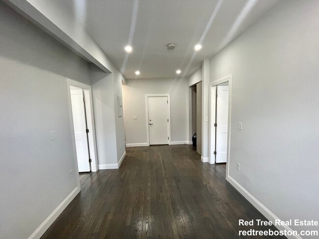 111 Jersey St unit 12, Boston, MA 02215 - photo 7