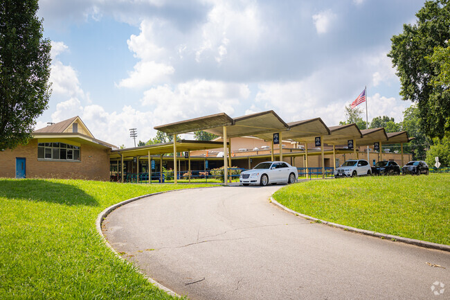 Expand your knowledge and wisdom at Dalewood Middle School.