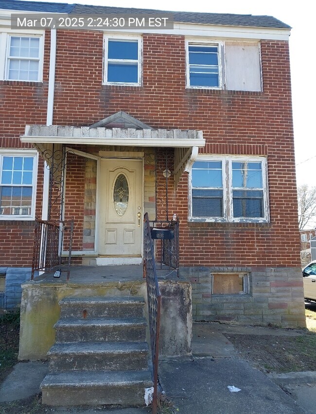 335 Arden Rd W, Baltimore, MD 21225
