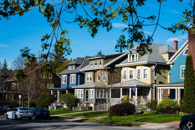 Home prices in Parkside are slightly down by 2 percent compared to the previous 12 months.