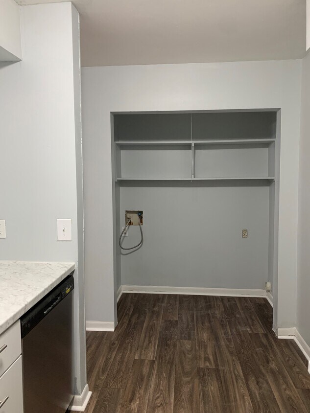 Palmetto Gardens and Willwood Gardens 2305 W Palmetto St, Florence