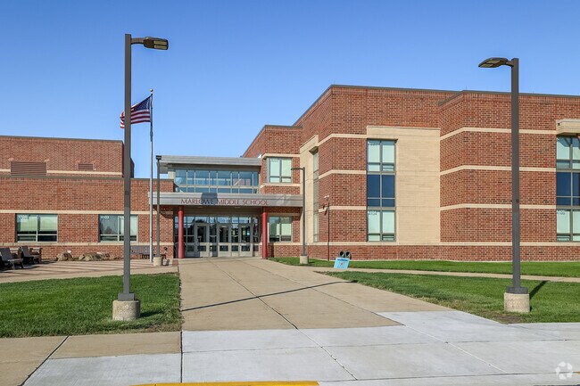 Marlowe Middle School apart of South Huntley school district is located in Lake In The Hills, IL