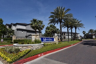 11881 Gulf Pointe Dr, Houston, TX 77089