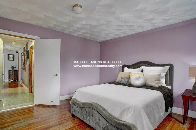 1 Gannett St unit 2, Dorchester, MA 02121 - photo 5