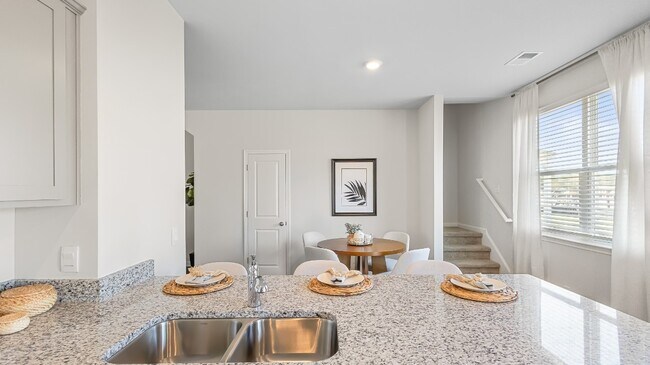 1040 Hardy Dr unit 36205320, Manning, SC 29102 - photo 6