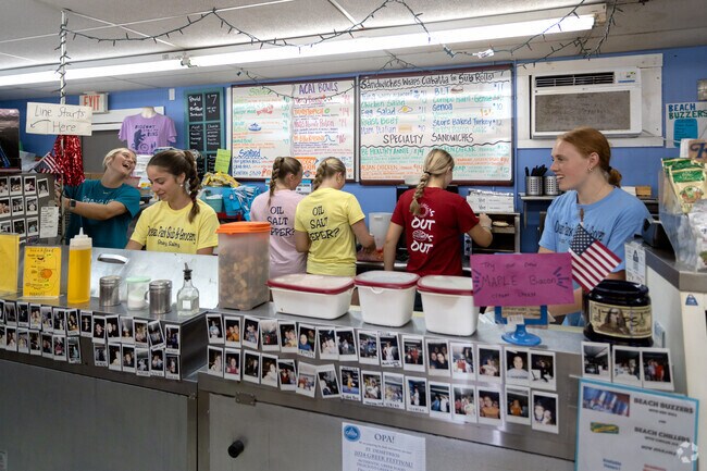 Get a great lunch at Ocean Park Subs and Grocery in Bay View.