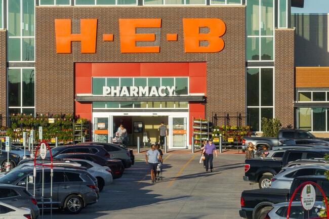 Walnut Creek Valley residents enjoy shopping at the local HEB.
