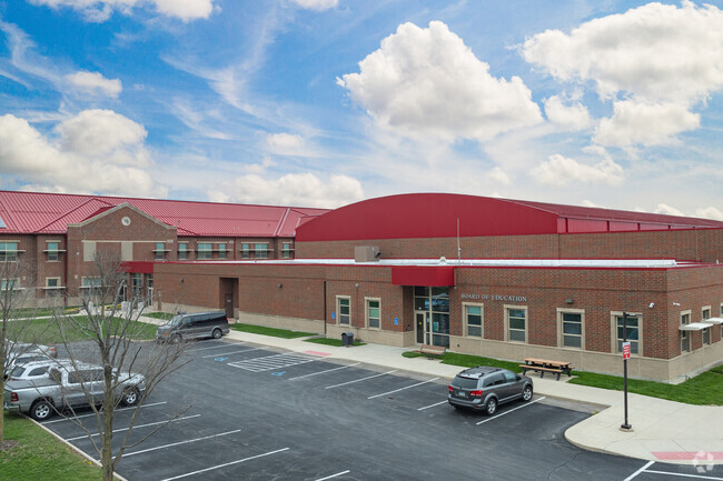 Milton-Union Elementary School shares a building with the Junior High and High School.