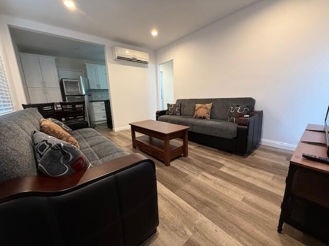 1132 E Harvard St unit B, Glendale, CA 91205 - photo 4