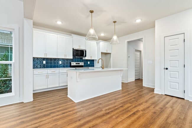 3219 Bradley Ln, Auburn, AL 36830 - photo 7