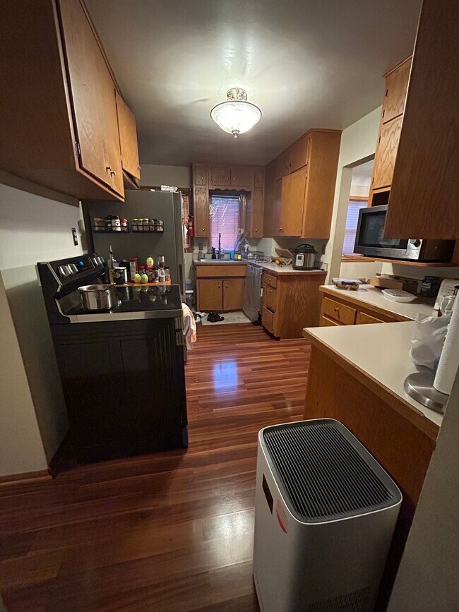 1408 Winchell St unit 2, Saint Paul, MN 55106 - photo 3