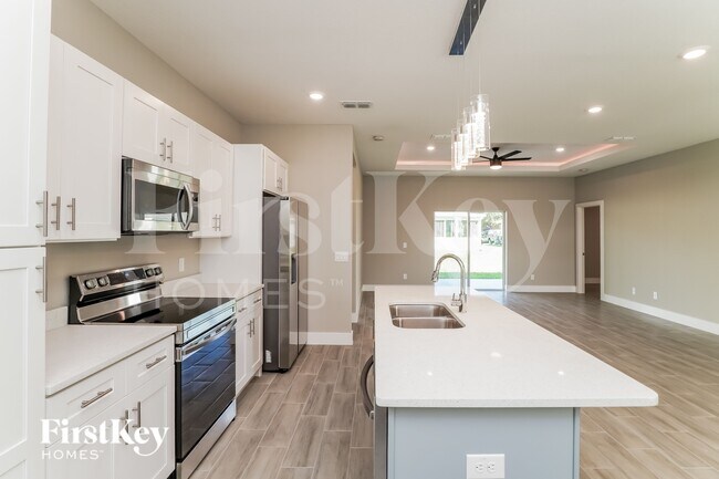 1666 Redfin Dr, Kissimmee, FL 34759 - photo 5