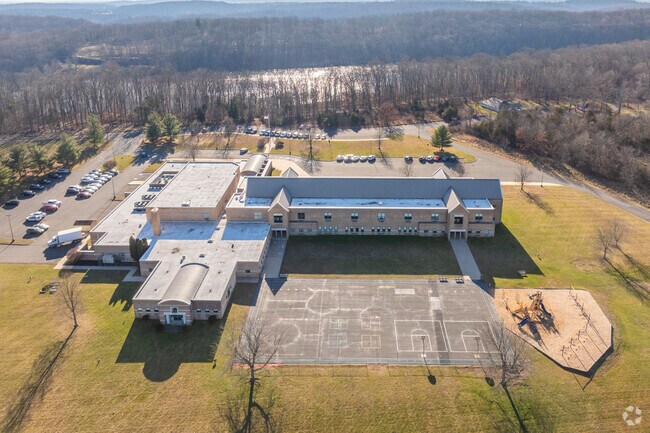 Marlborough Elementary School serves its students with amazing outdoor spaces for recreation.