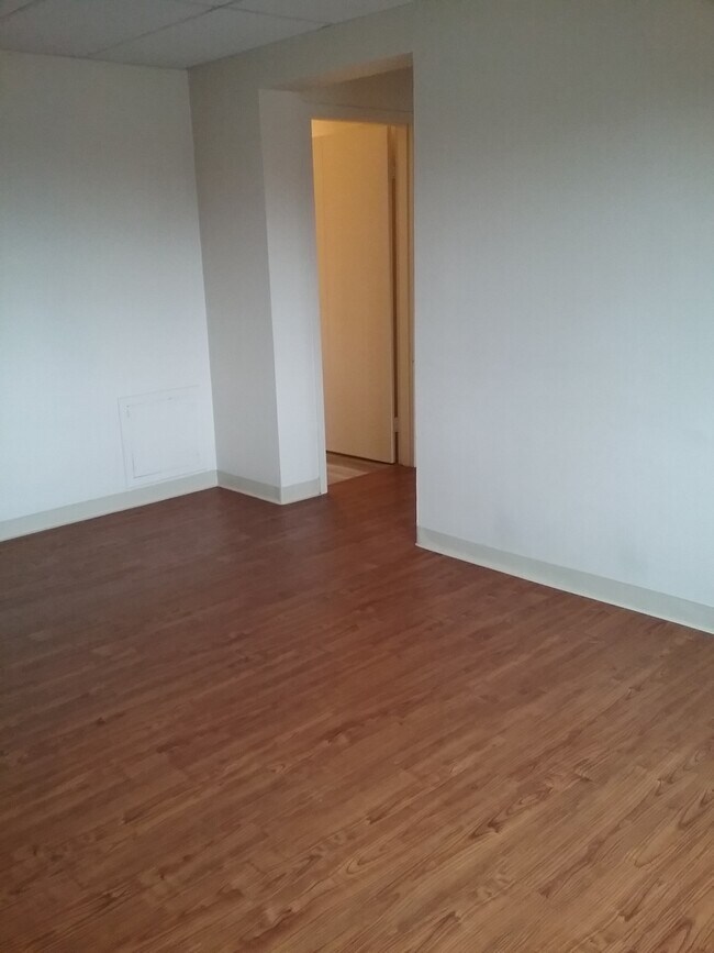 280 Boyd Dr unit 5, Hermitage, PA 16148 - photo 6