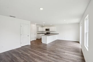 412 Clayton Scott St, Warner Robins, GA 31088