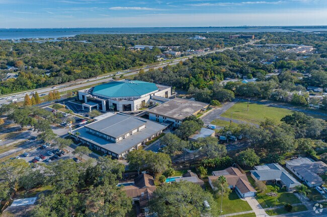 Countryside Christian Academy is located on a main road with great visibility and easy access.