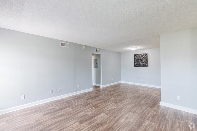 Mirabelle Apartments, Mobile, AL 36608 - photo 2