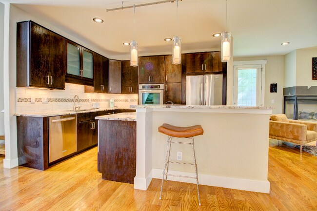 414 Harrison St, Denver, CO 80206 - photo 6