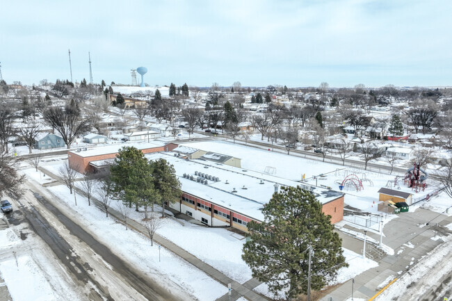 Pioneer Elementary School