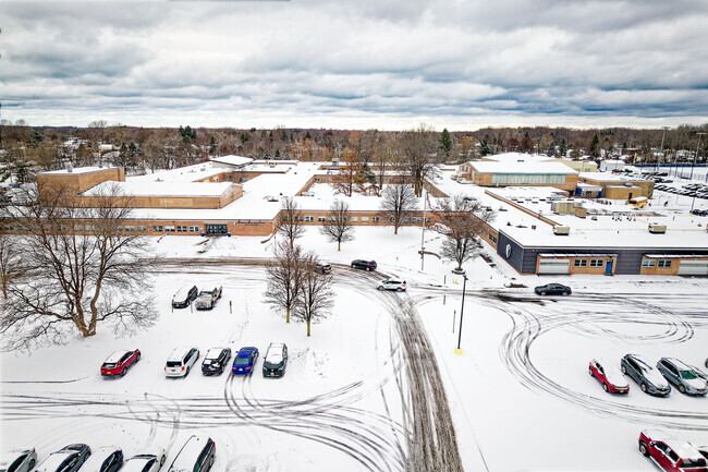 Thomas High School is in the Webster Central School District.