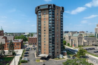 80 E Hancock St, Detroit, MI 48201