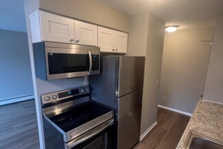 5401 Jackson Dr, Mounds View, MN 55112