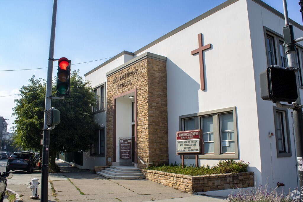 St. Anthony Immaculate Conception serves students in the Bernal Heights community.