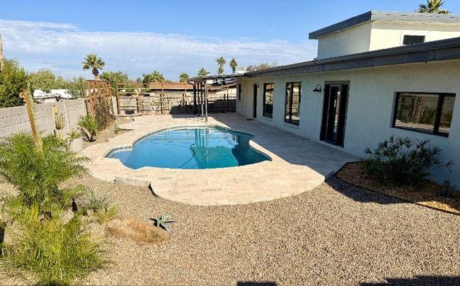 9410 N 36th St, Phoenix, AZ 85028 - photo 2