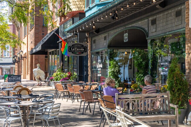 La Tavola offers patio dining in the heart of Kennett Square.