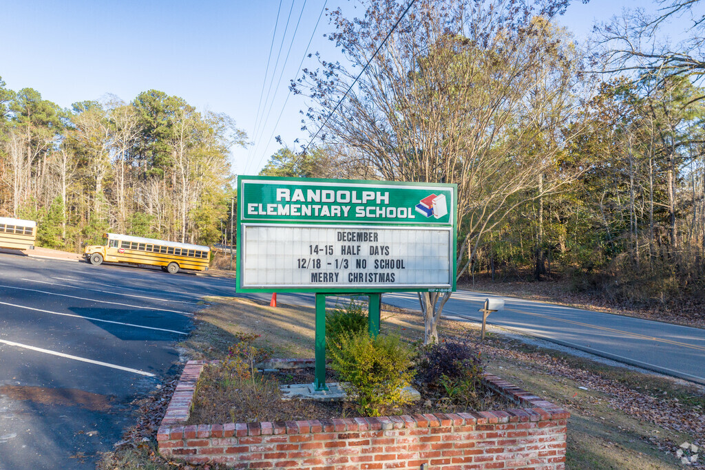 Randolph Elementary School inspires kids to do their best.