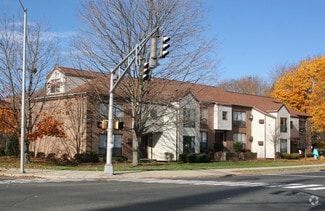 38 High St, East Haven, CT 06512