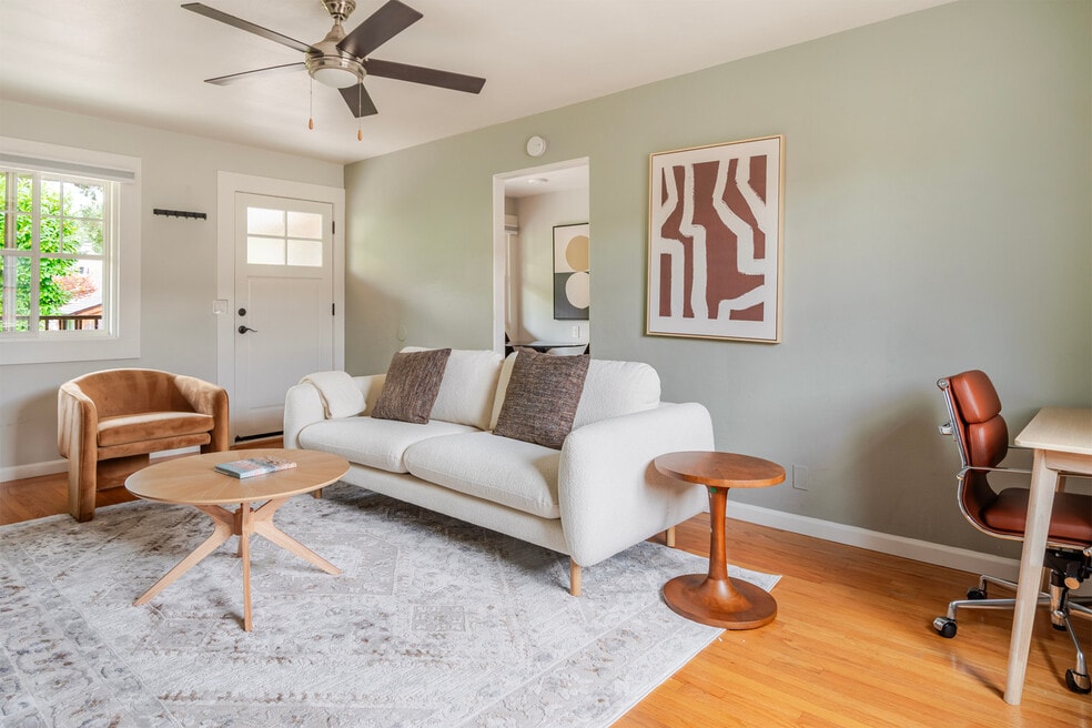 325 Hawthorne Ave unit FL1-ID2114, Palo Alto, CA 94301 - photo 1