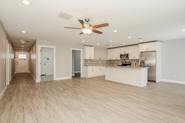 4920 S 23rd Ave, Phoenix, AZ 85041 - photo 4