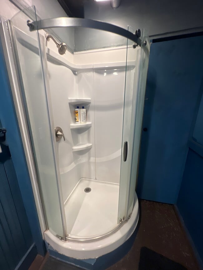 44 E Bacon St unit A, Pottsville, PA 17901 - photo 5