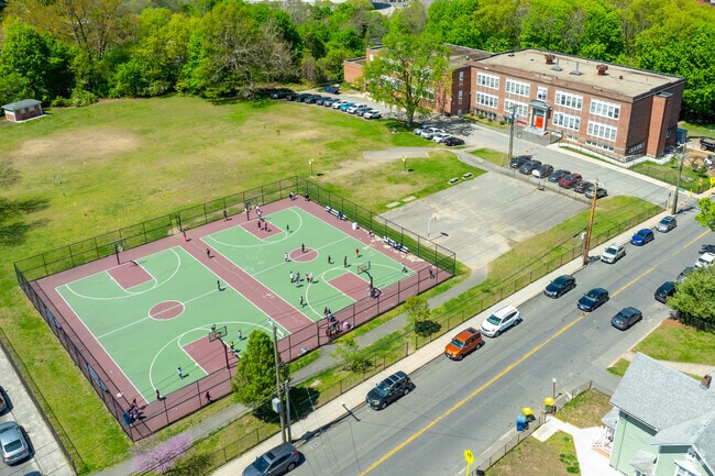Hopeville School is located in Waterbury Connecticut.