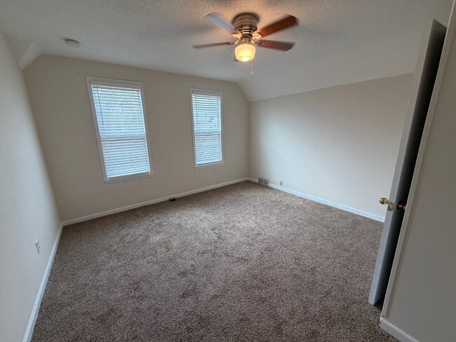 347 4th Ave S unit 2, South Saint Paul, MN 55075 - photo 4