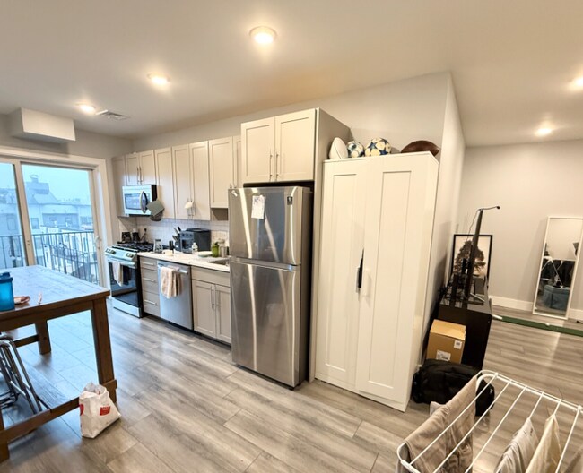55 W 5th St unit 606, Boston, MA 02127 - photo 3