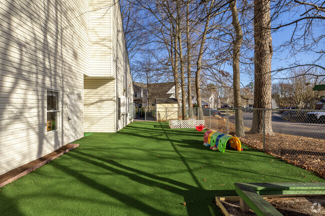 Montessori Academy Of Virginia