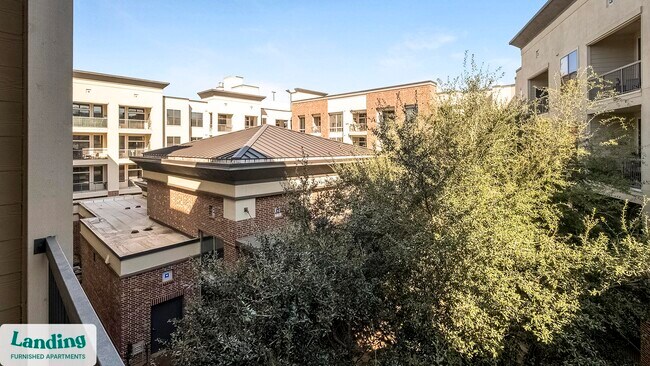 2626 Fountain View Dr unit 1-312, Houston, TX 77057 - photo 6