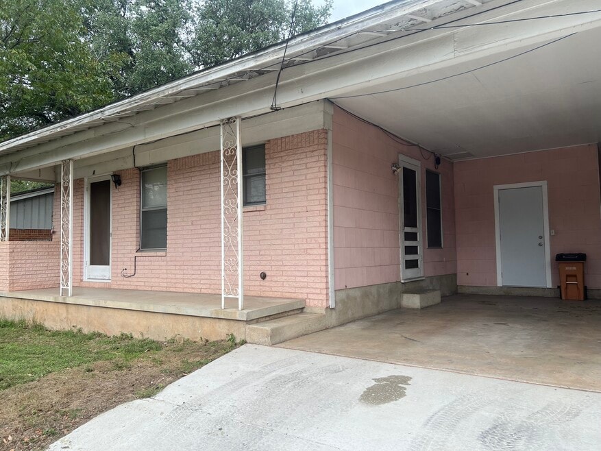 Carport